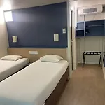 Kyriad Direct Montpellier Jean De Vedas - La Peyriere Saint-Jean-de-Védas