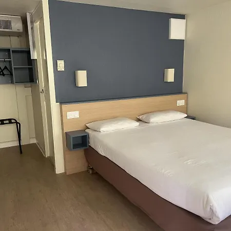 Kyriad Direct Montpellier Jean De Védas - La Peyrière
