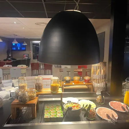 Campanile Montpellier St-jean-de-védas Hotel 2*