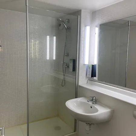 Kyriad Direct Montpellier Jean De Védas - La Peyrière 2* Saint-Jean-de-Védas