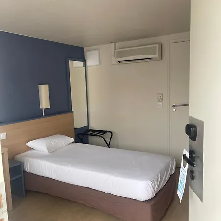 Hotel Kyriad Direct Montpellier Jean De Védas - La Peyrière Saint-Jean-de-Védas