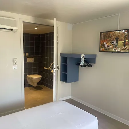 Kyriad Direct Montpellier Jean De Vedas - La Peyriere Otel Saint-Jean-de-Védas