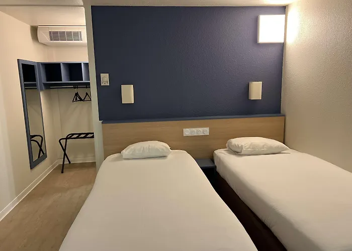 Kyriad Direct Montpellier Jean De Vedas - La Peyriere Hotell Saint-Jean-de-Védas